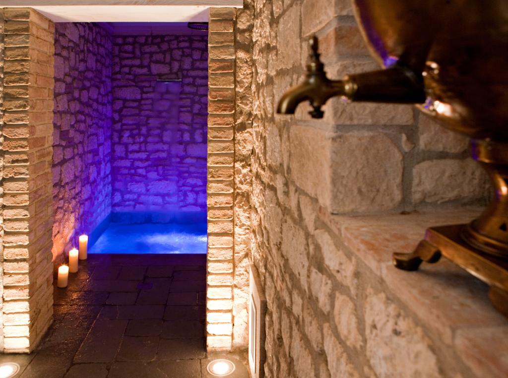 Castello Di Montignano Relais & Spa Massa Martana Exterior foto